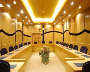 میز کنفرانس